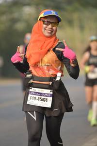 BIB: 195, 45474
                            <button type="button" onclick="openModal(8225891)" class="btn btn-primary btn-sm float-right btn-popup" data-toggle="modal" data-target=".modal-high-quality">
                        <i class="fas fa-shopping-cart"></i> Add to Cart
                    </button>
                                            <button type="button" onclick="isThisMe(8225891, true)" class="btn btn-success btn-sm float-right btn-popup btn-isme hidden" data-toggle="tooltip" data-placement="bottom" title="นี่คือรูปของคุณใช่ไหม คลิกที่นี่เพื่อเอาเข้าอัลบั้ม">
                        <i class="fas fa-plus"></i> Add to album
                    </button>
                    <button type="button" onclick="isThisMe(8225891, false)" class="btn btn-warning btn-sm float-right btn-popup btn-isnotme hidden">
                        <i class="fas fa-ban"></i> Remove from album
                    </button>